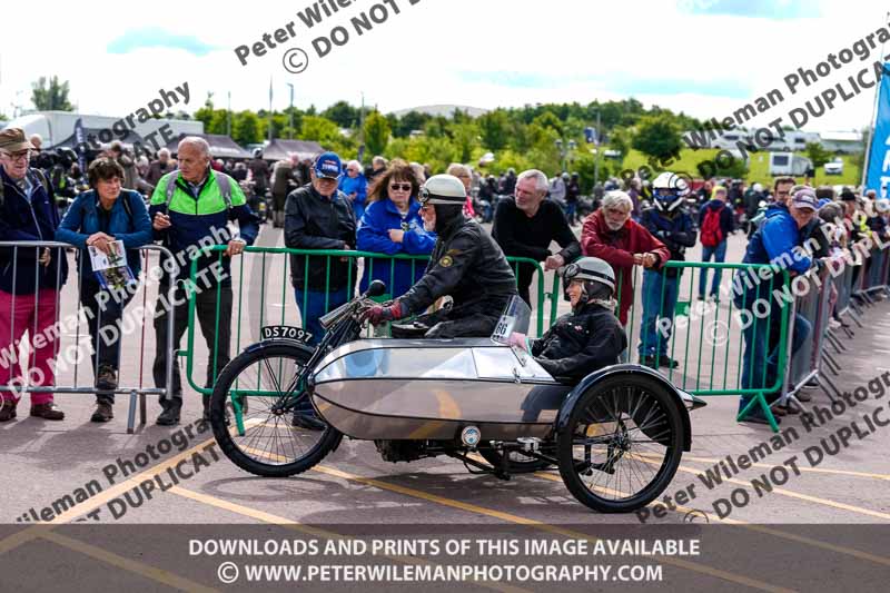 Vintage motorcycle club;eventdigitalimages;no limits trackdays;peter wileman photography;vintage motocycles;vmcc banbury run photographs